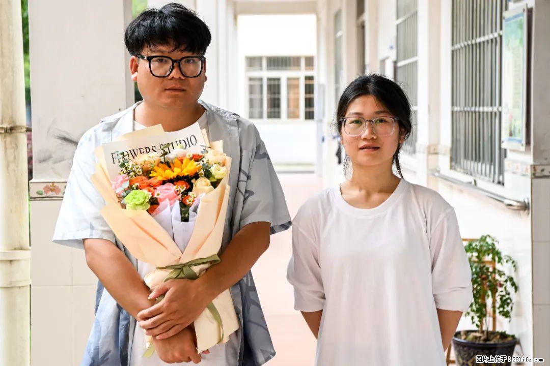 全网追的“扁担女孩”，找了一份暑假工，时薪12元 - 延安生活资讯 - 延安28生活网 yanan.28life.com